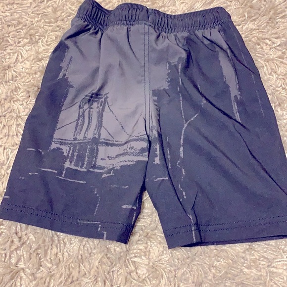 Gap Fit Spider-Man Swim trunks - Picture 2 of 3